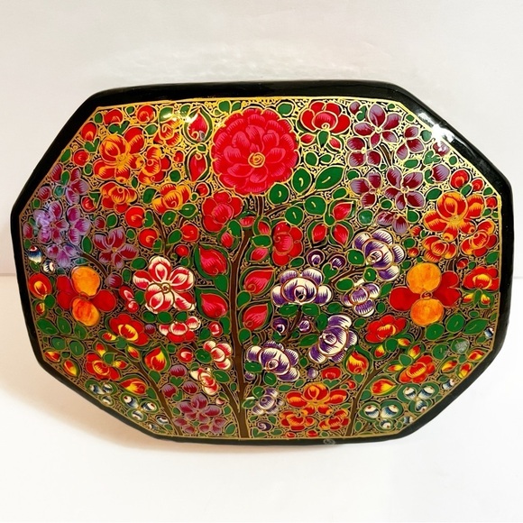 Handcrafted Lacquer Kashmir Paper Mache Trinket Box India Floral Velvet Lined - Picture 1 of 14